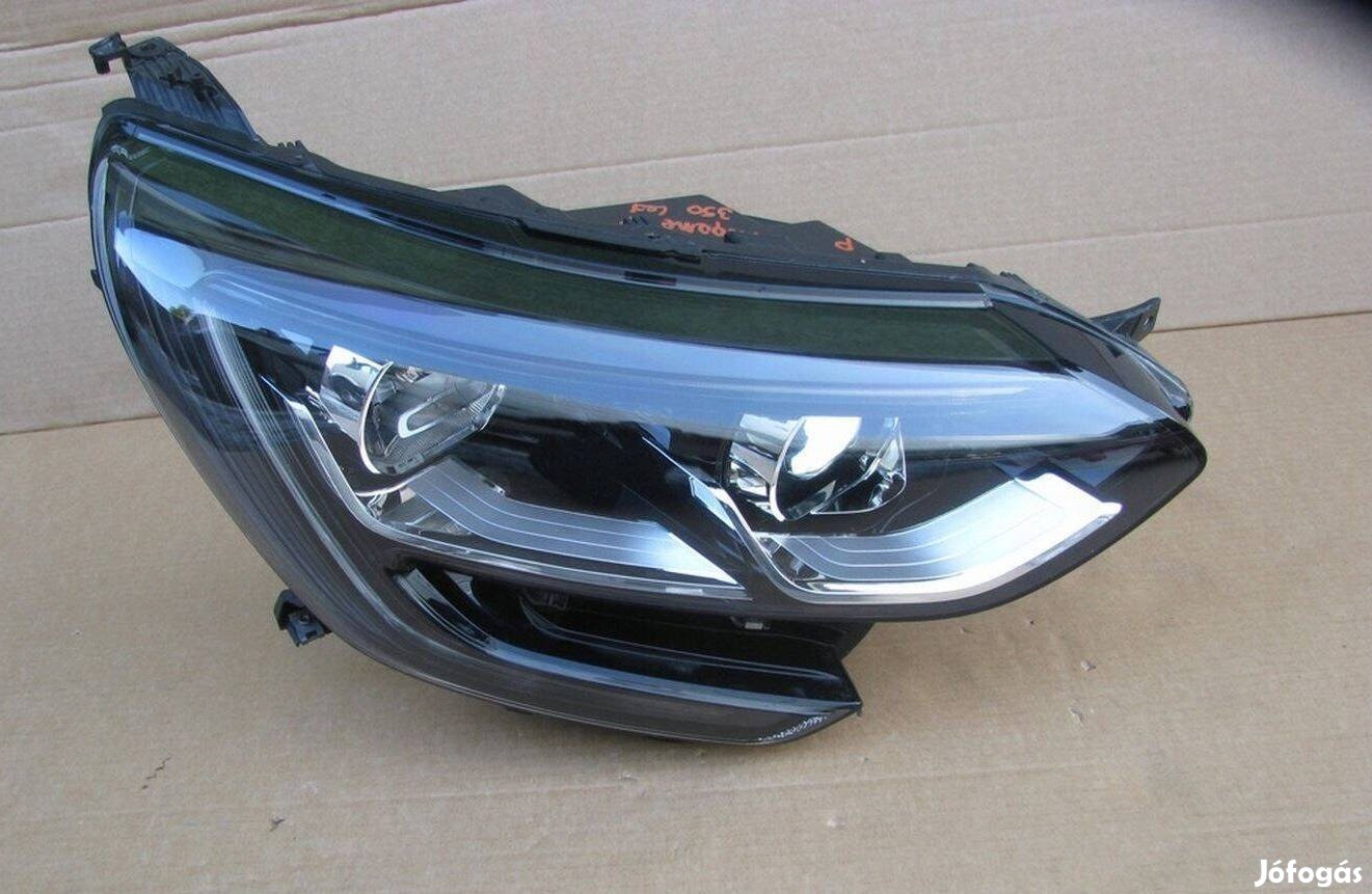 Renault Megane 4 jobb fényszóró lámpa 260108478R