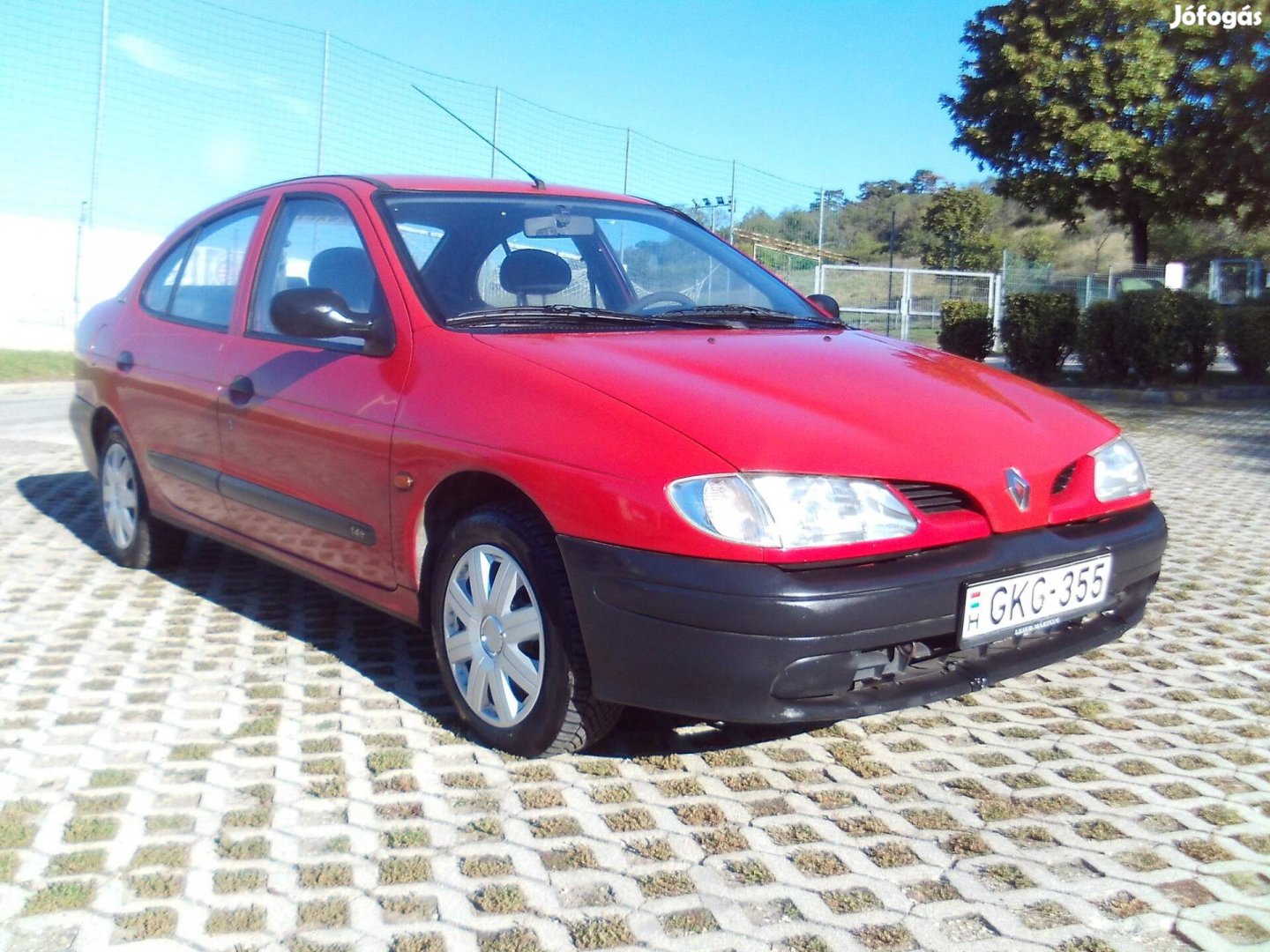 Renault Megane Classic 1.4 RL Megkímélt jó moto...