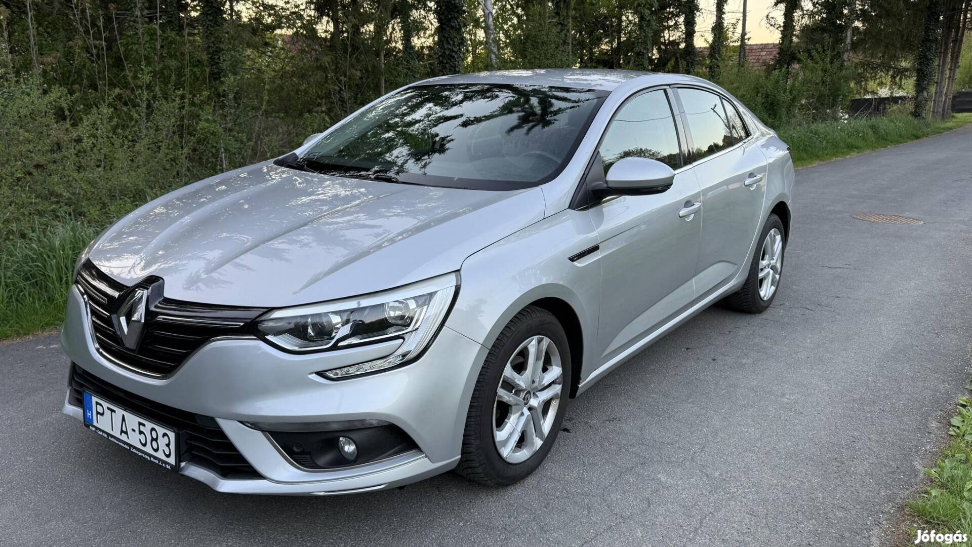 Renault Megane Grandcoupé 1.5 dCi Zen EDC Vezér...