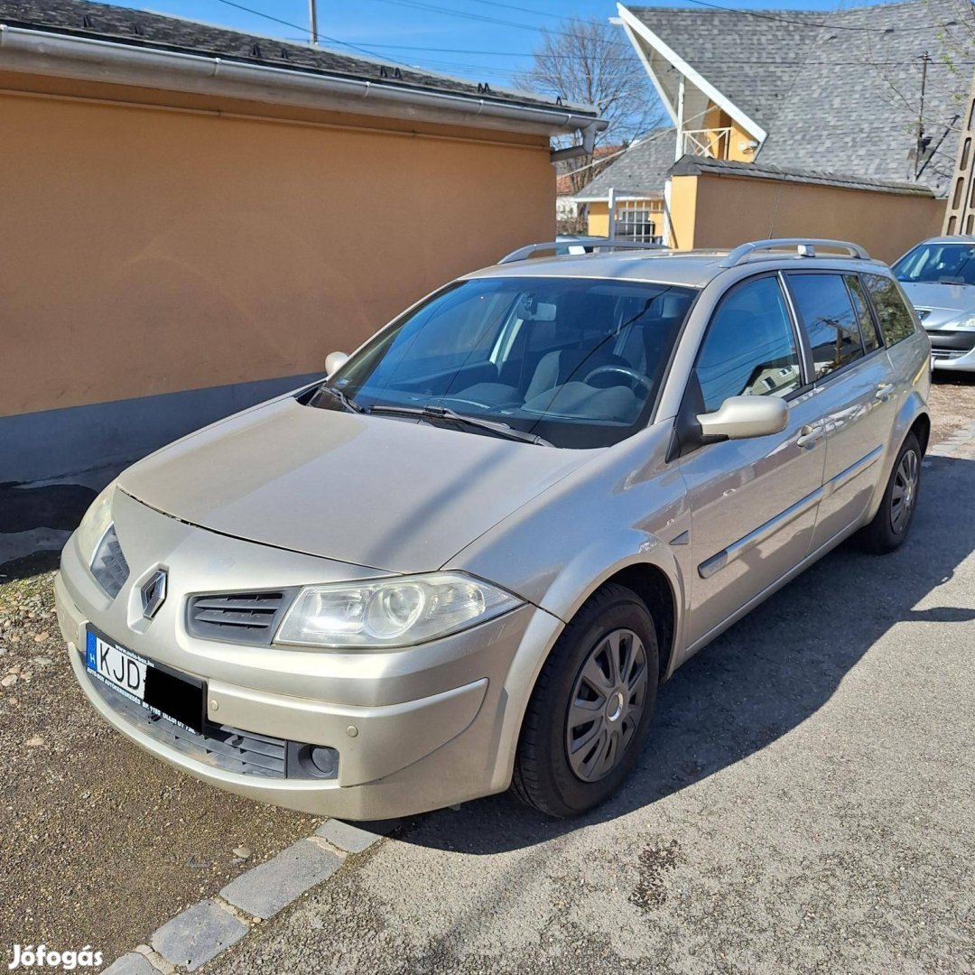 Renault Megane Grandtour 1.5 dCi Azure M.O.-i !...