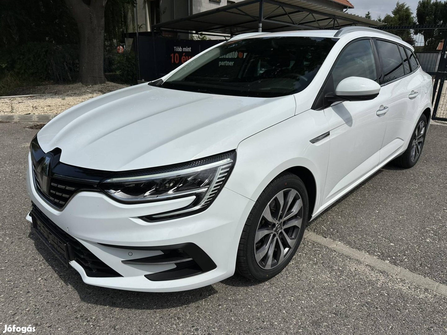 Renault Megane Grandtour 1.6 E-Tech Hybrid Tech...