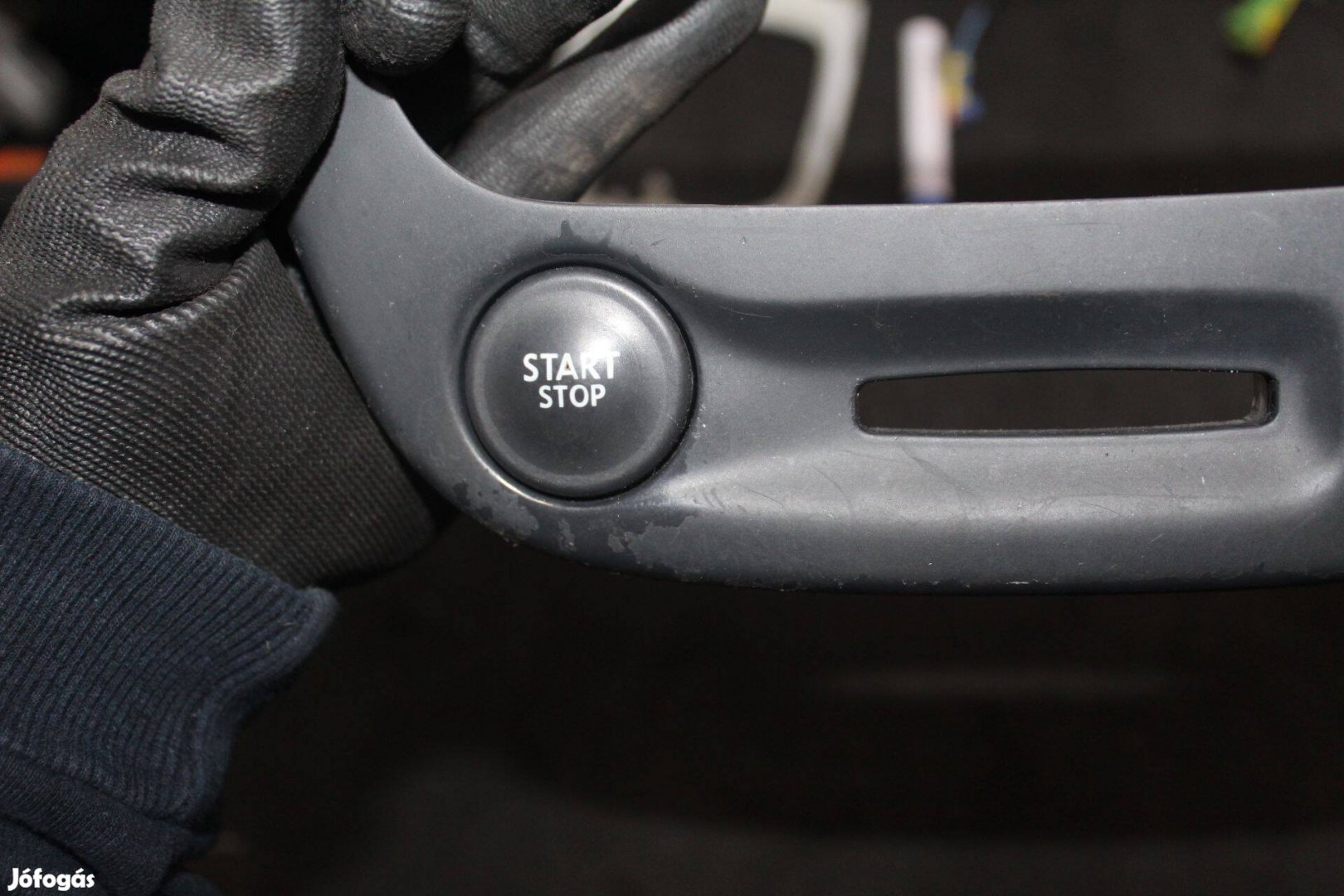 Renault Mégane III start-stop gomb 682600020r