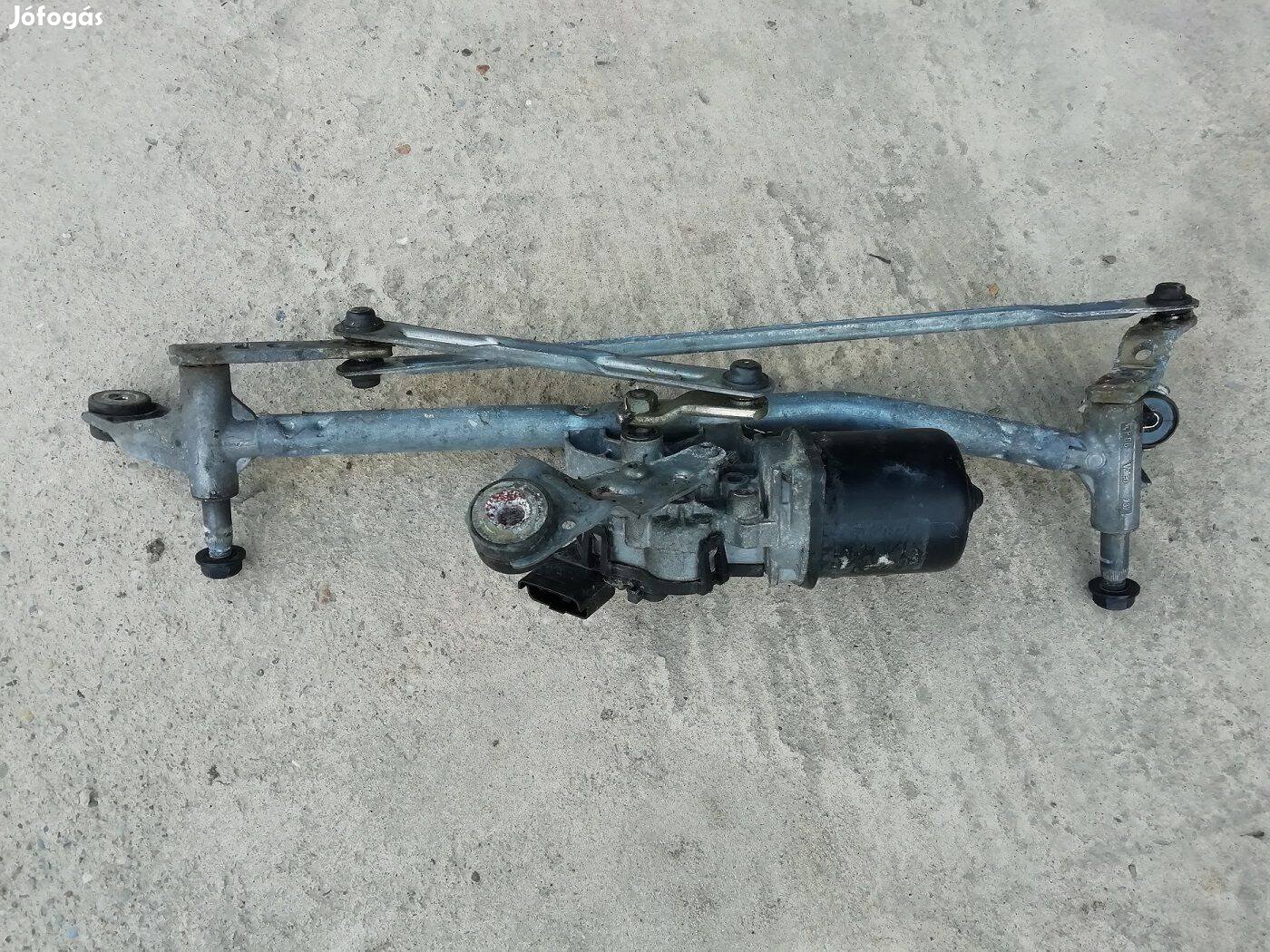 Renault Megane II ablaktörlő motor