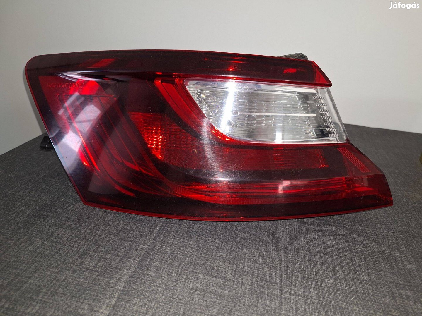 Renault Megane IV bal hátsó külső lámpa