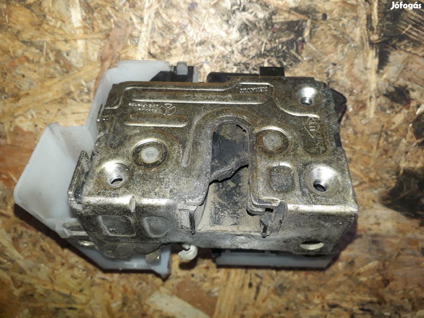 Renault Megane I Jobb Első Ajtó Zárszerkezet Központizár