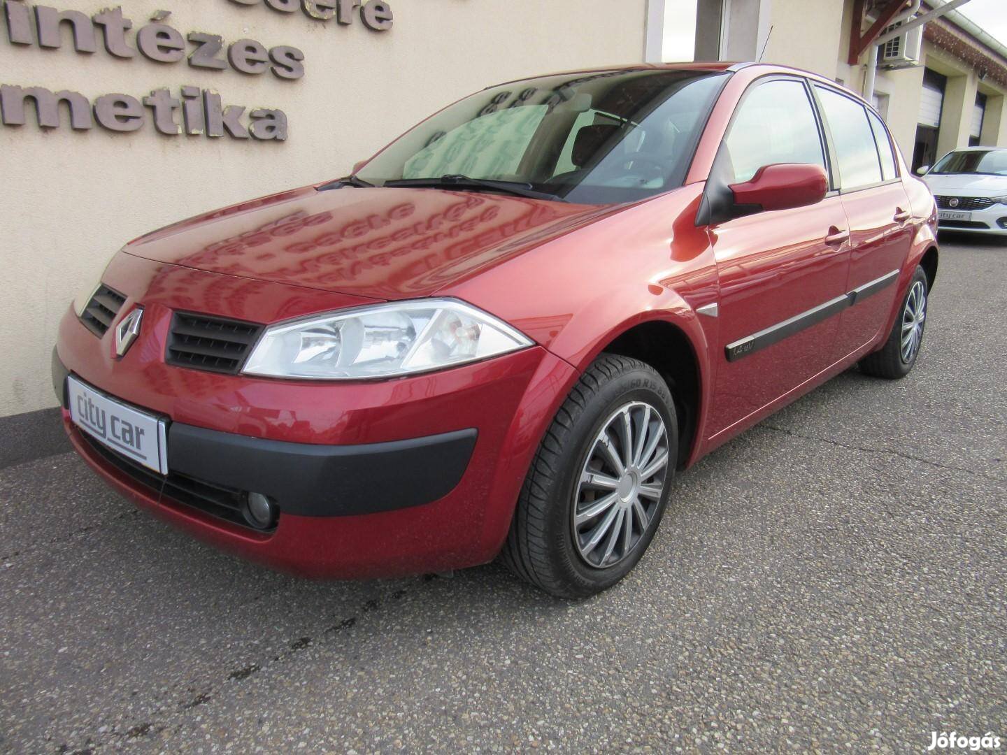 Renault Megane Limousine 1.4 Authentique Plus K...