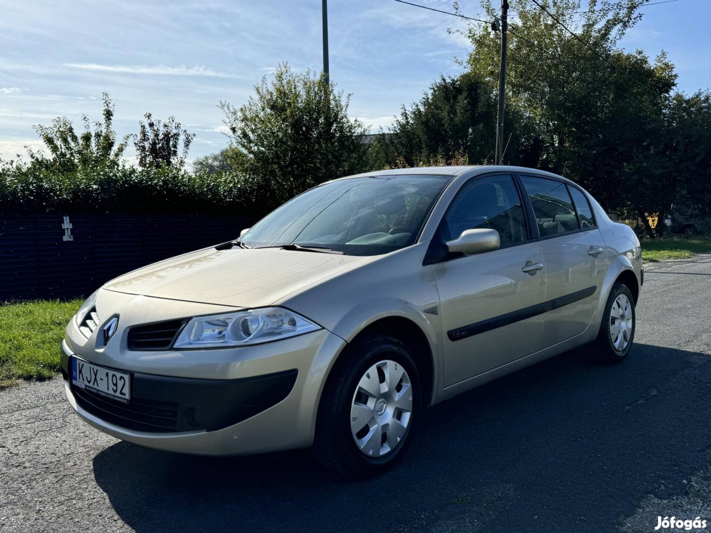 Renault Megane Limousine 1.6 Dynamique Magyar/K...