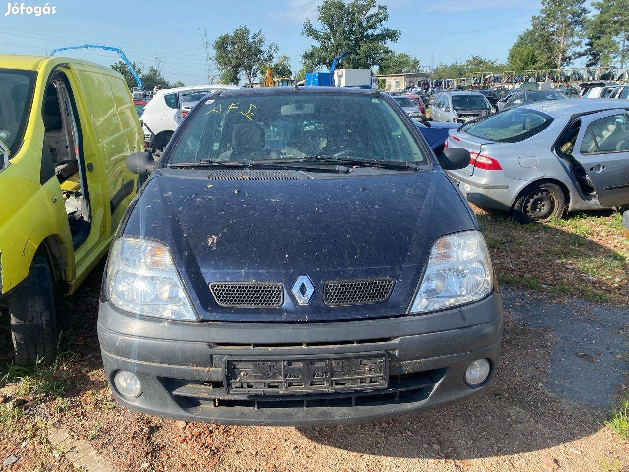 Renault Megane Scenic 1.9 dci F9Q NV472 porlasztó, vonóhorog, pumpa