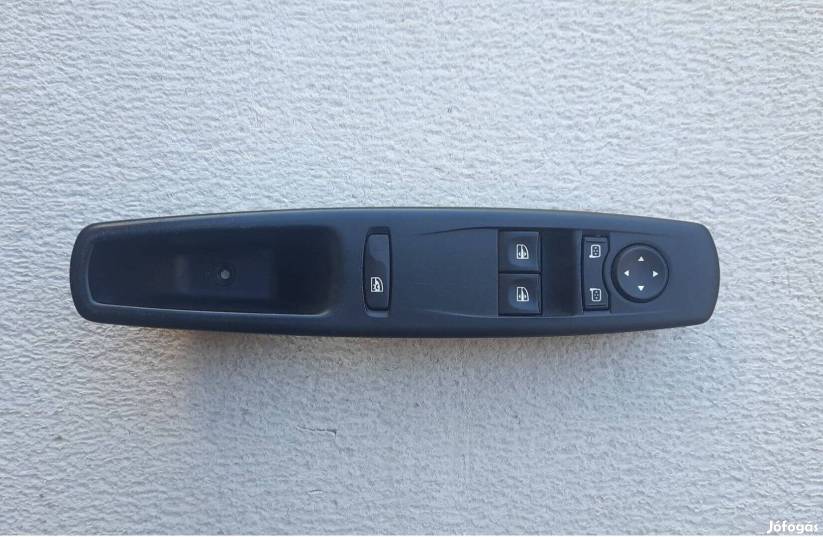 Renault Megane Scenic 3 Fluence Laguna bal első ablakemelő kapcsoló