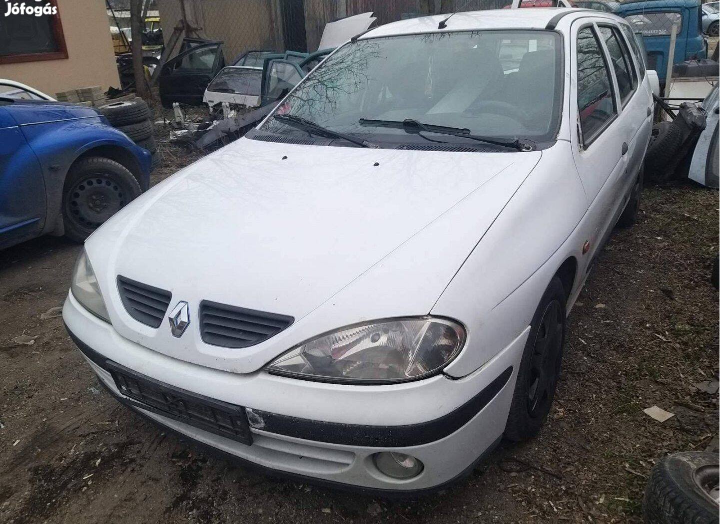 Renault Megane bontás