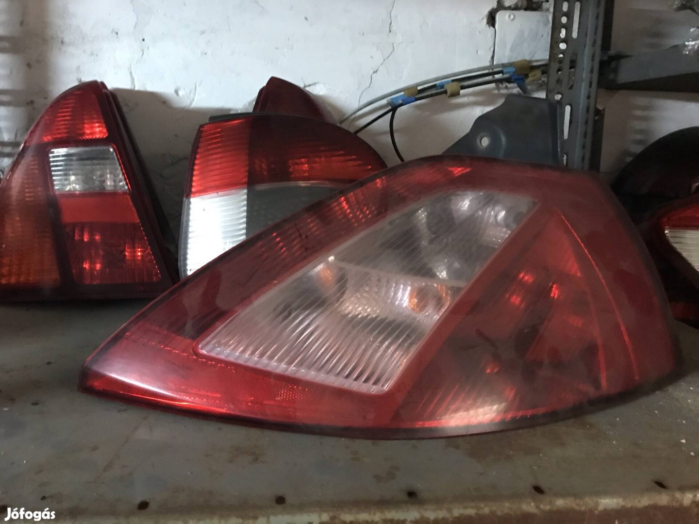 Renault Megane ferdehátú hátsó lámpa