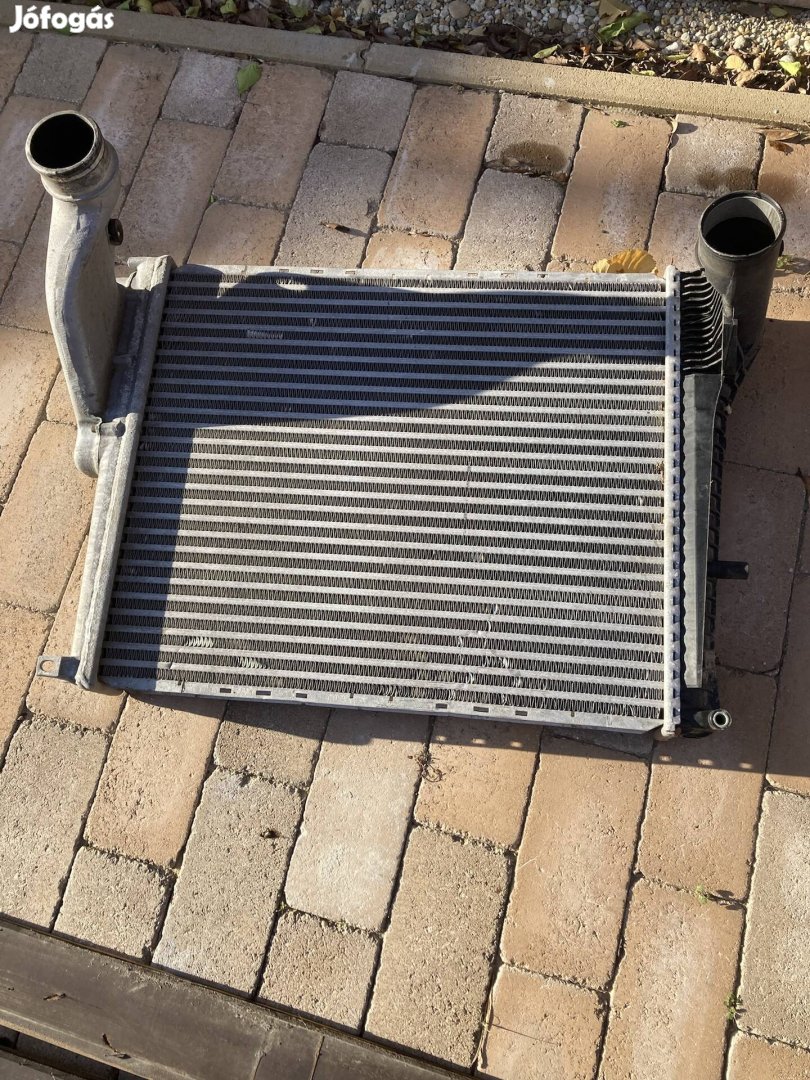 Renault Midlum 220 Dxi intercooler újszerű állapotban