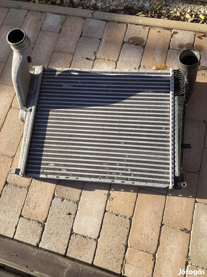 Renault Midlum 220 Dxi intercooler újszerű állapotban