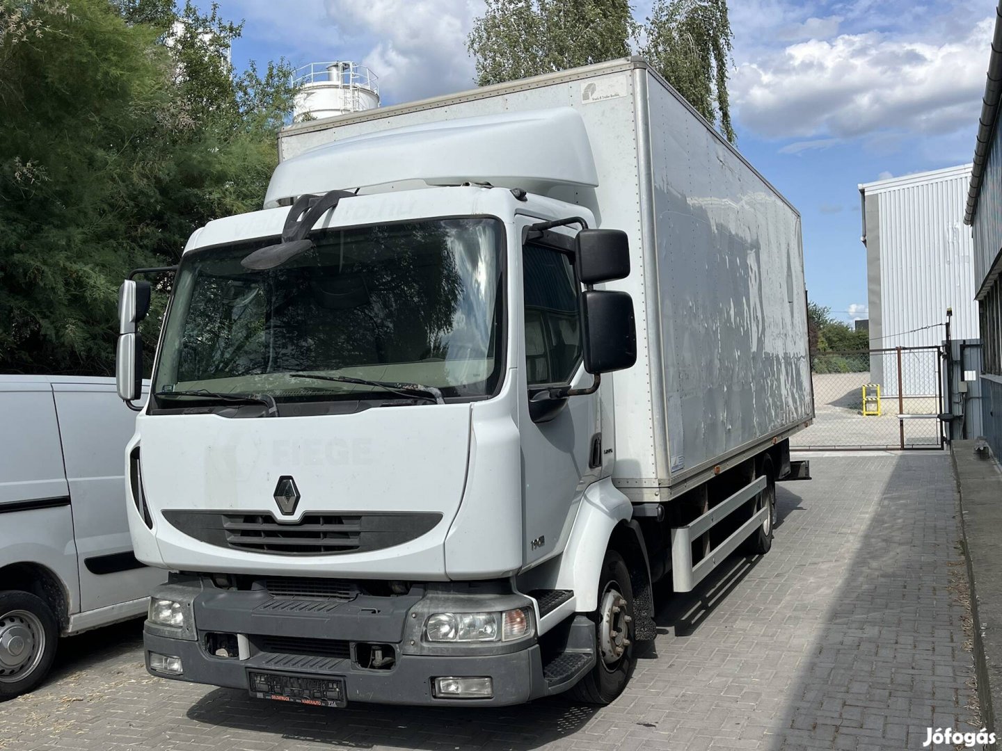 Renault Midlum dobozos teherautó kamion Dholland emelőhátfalal