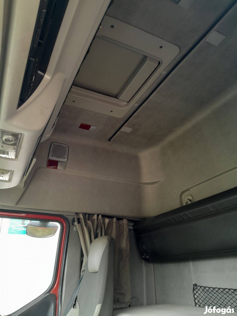 Renault Premium DXI 460