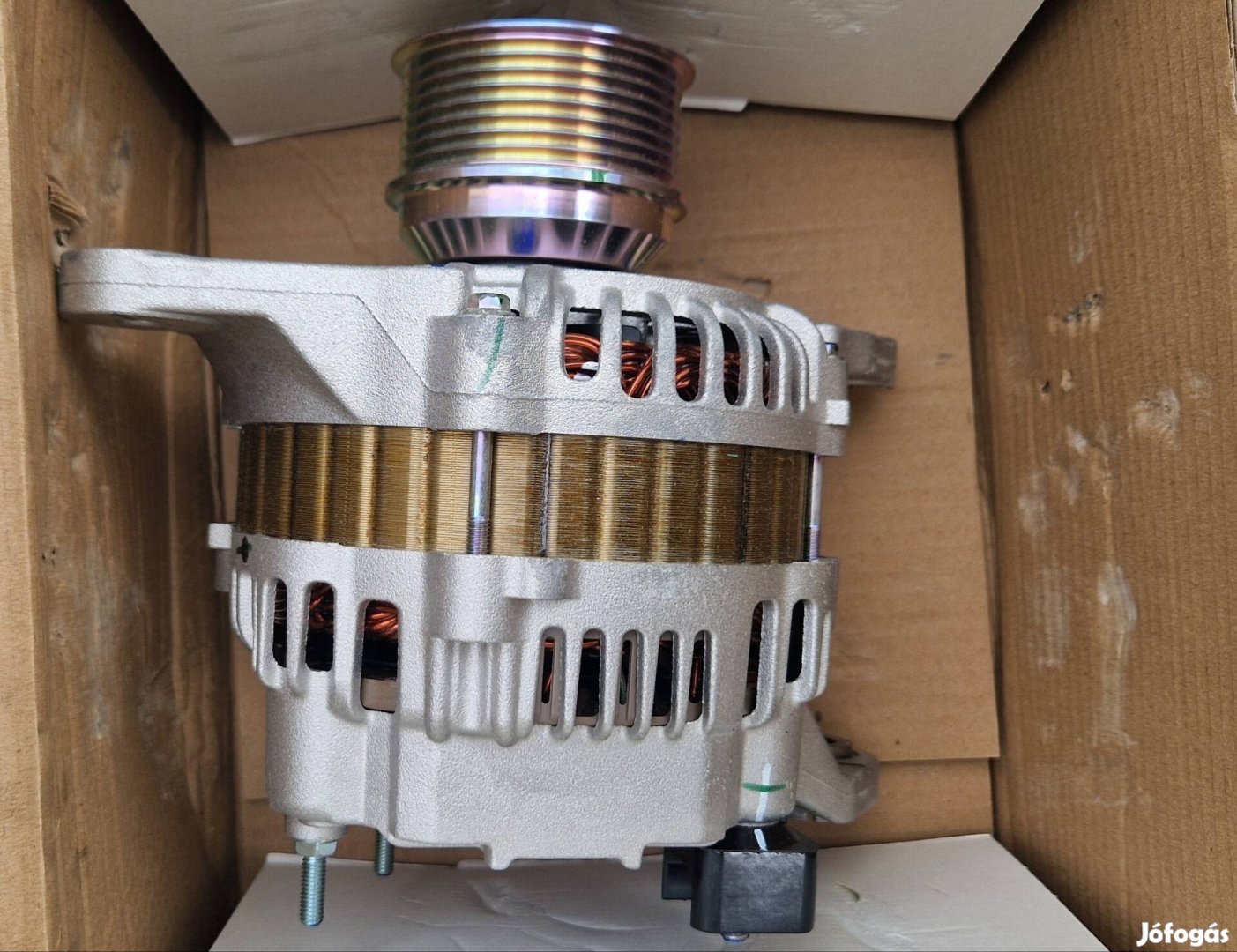 Renault Premium generator 7485013330