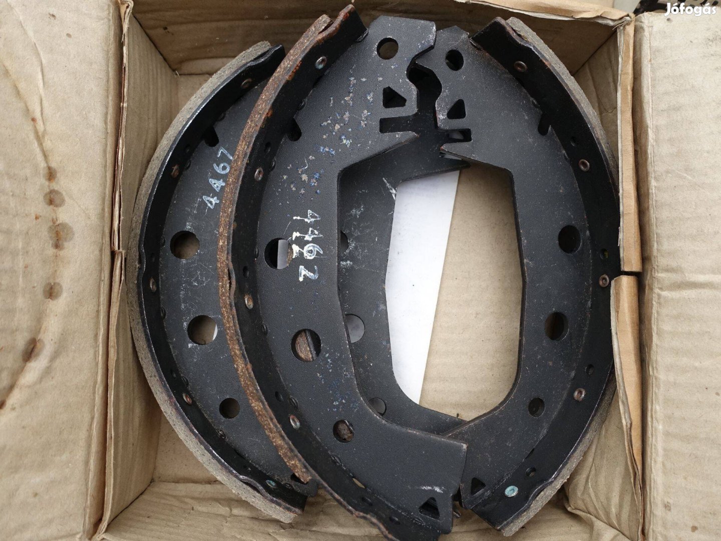 Renault R4 R5 Hátsó fékpofa Új átmérő 228mm
