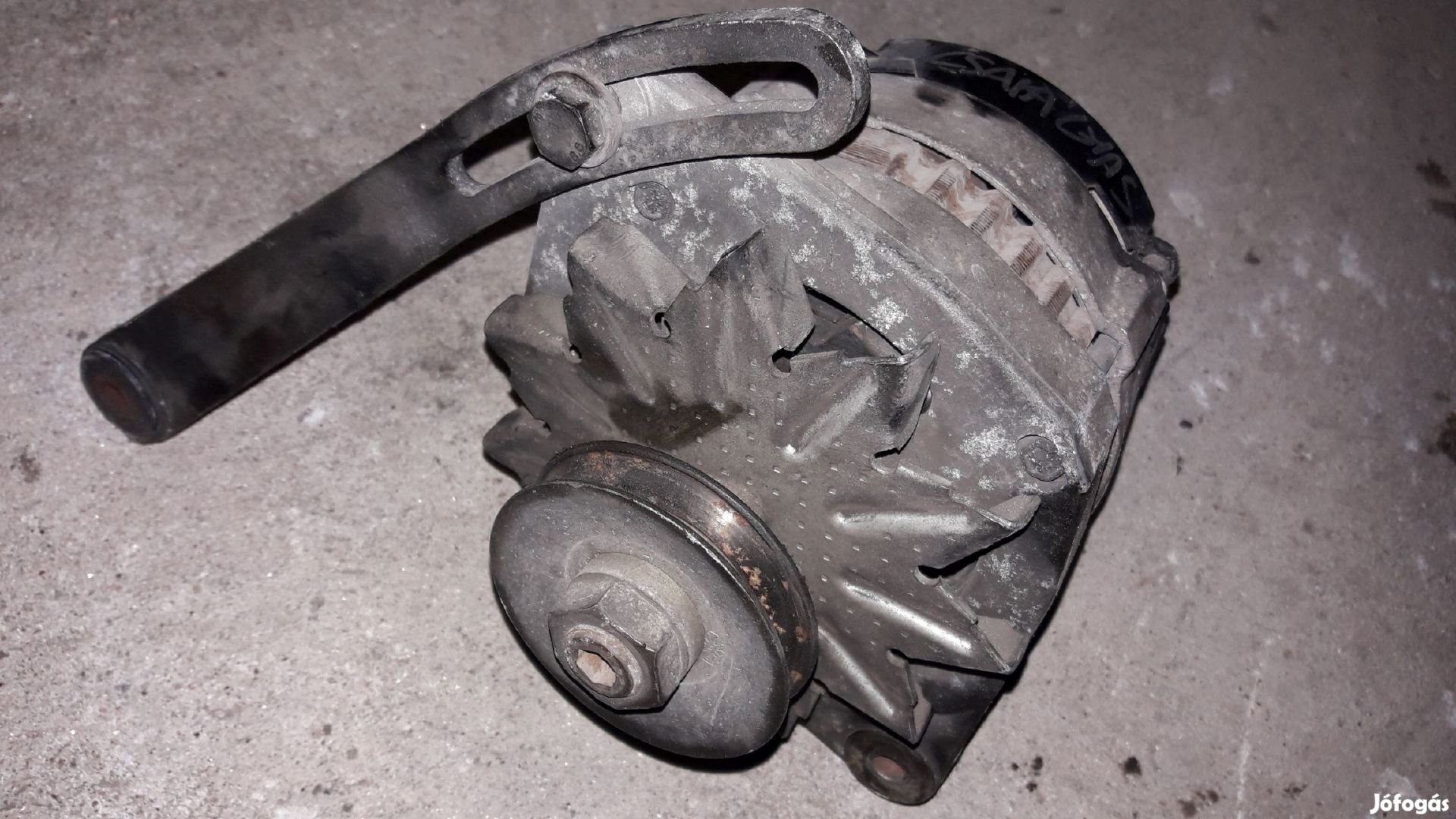 Renault R9 Generátor