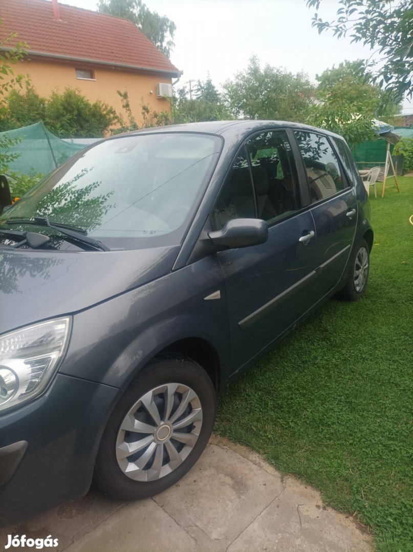 Renault Scénic 1.5 DCI