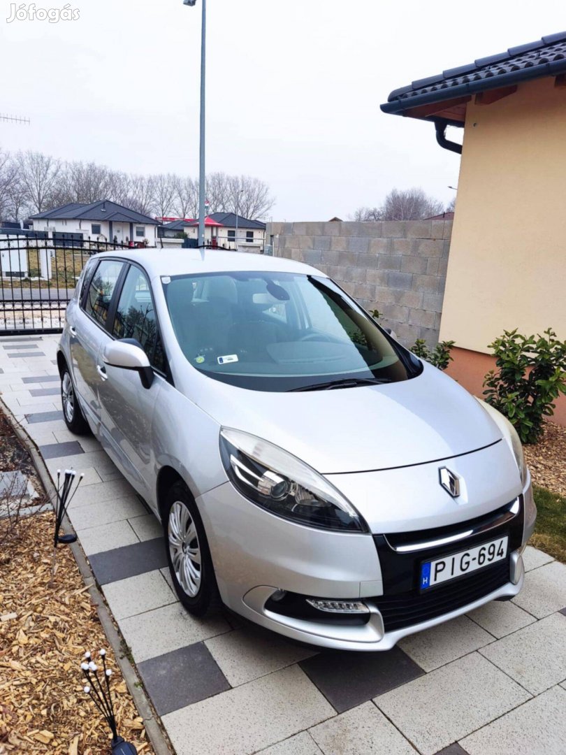 Renault Scenic 1.5 dci