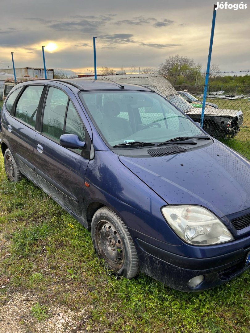 Renault Scenic 2001-es Benzines  alkatrészek!