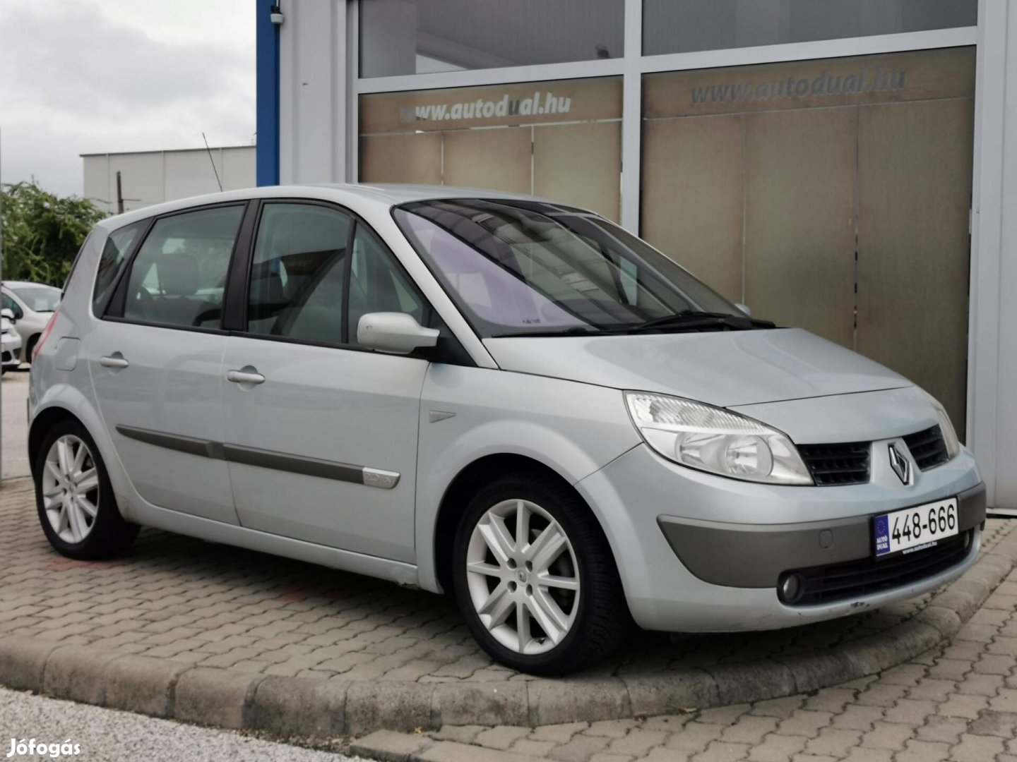 Renault Scenic 2.0 Dynamique PLUS