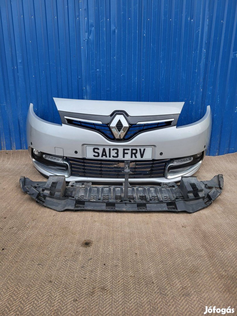 Renault Scenic 3 III 2013-16 gyári 622358126R első lökhárító merevítő
