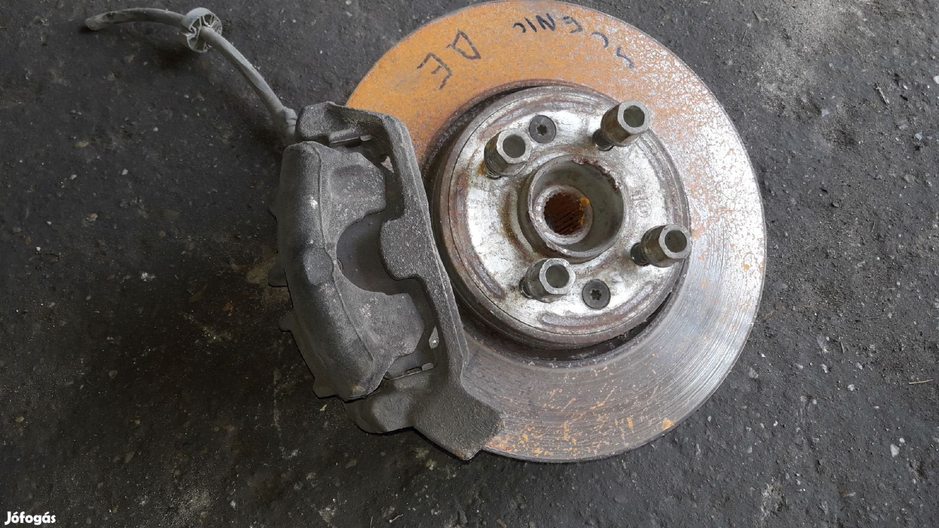 Renault Scenic Bal Első Csonkállvány Kerékaggyal Féknyereg