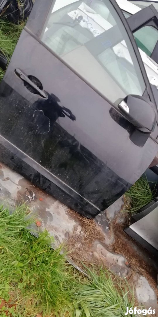 Renault Scenic III 3 ajtó minden oldalra szép állapotban