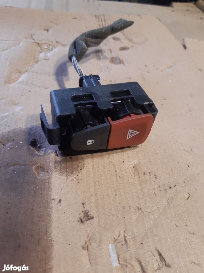 Renault Scenic III Elakadás Jelző Kapcsoló