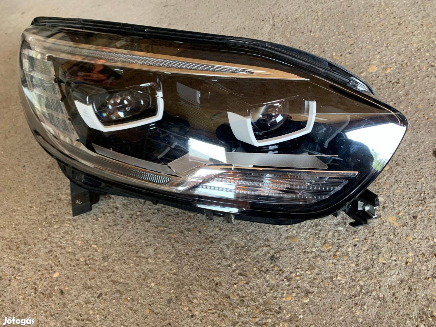 Renault Scenic fényszóró jobbos