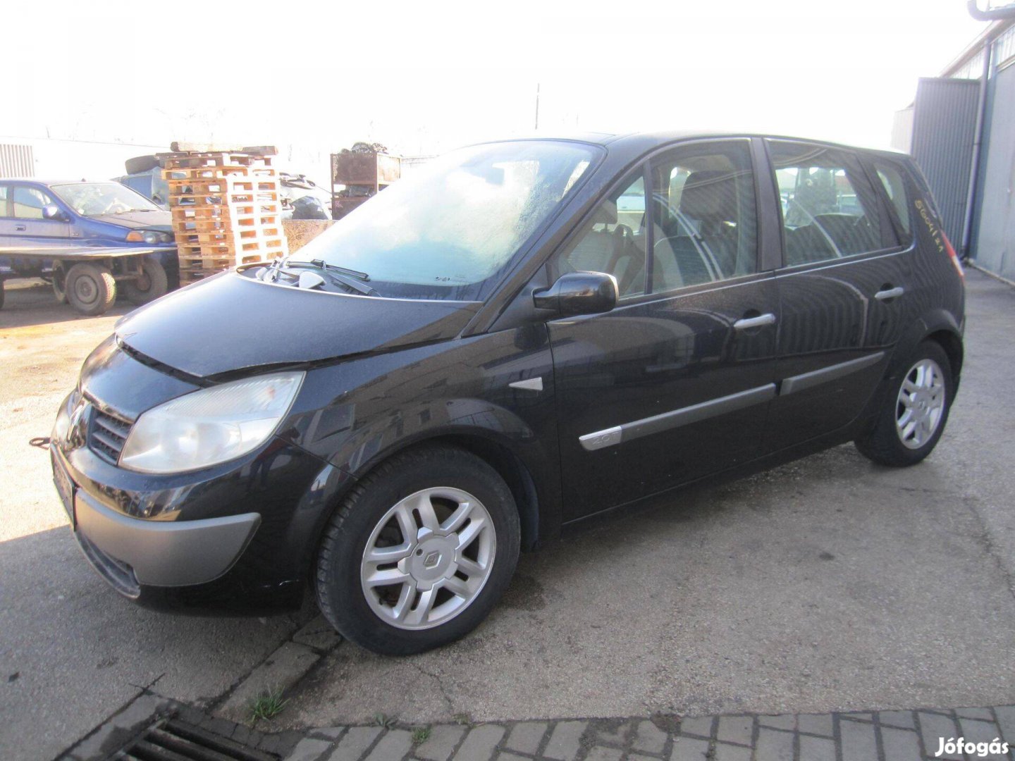 Renault Scenic használt bontott alkatrészek eladók
