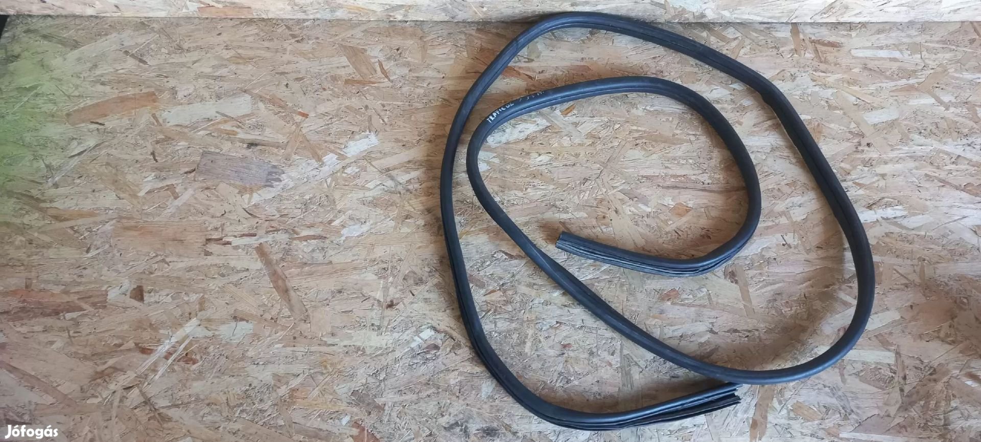 Renault TRAFIC 01- Első ajtó gumi kédergumi gumikéder