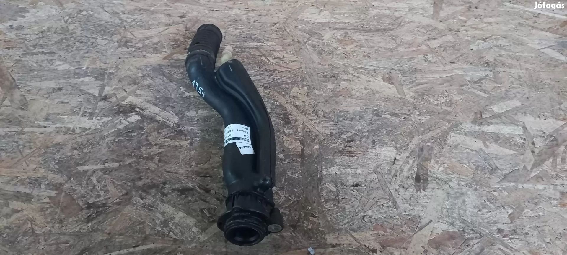 Renault TRAFIC 01- Üzemanyag gázolaj beöntő cső tanksapka