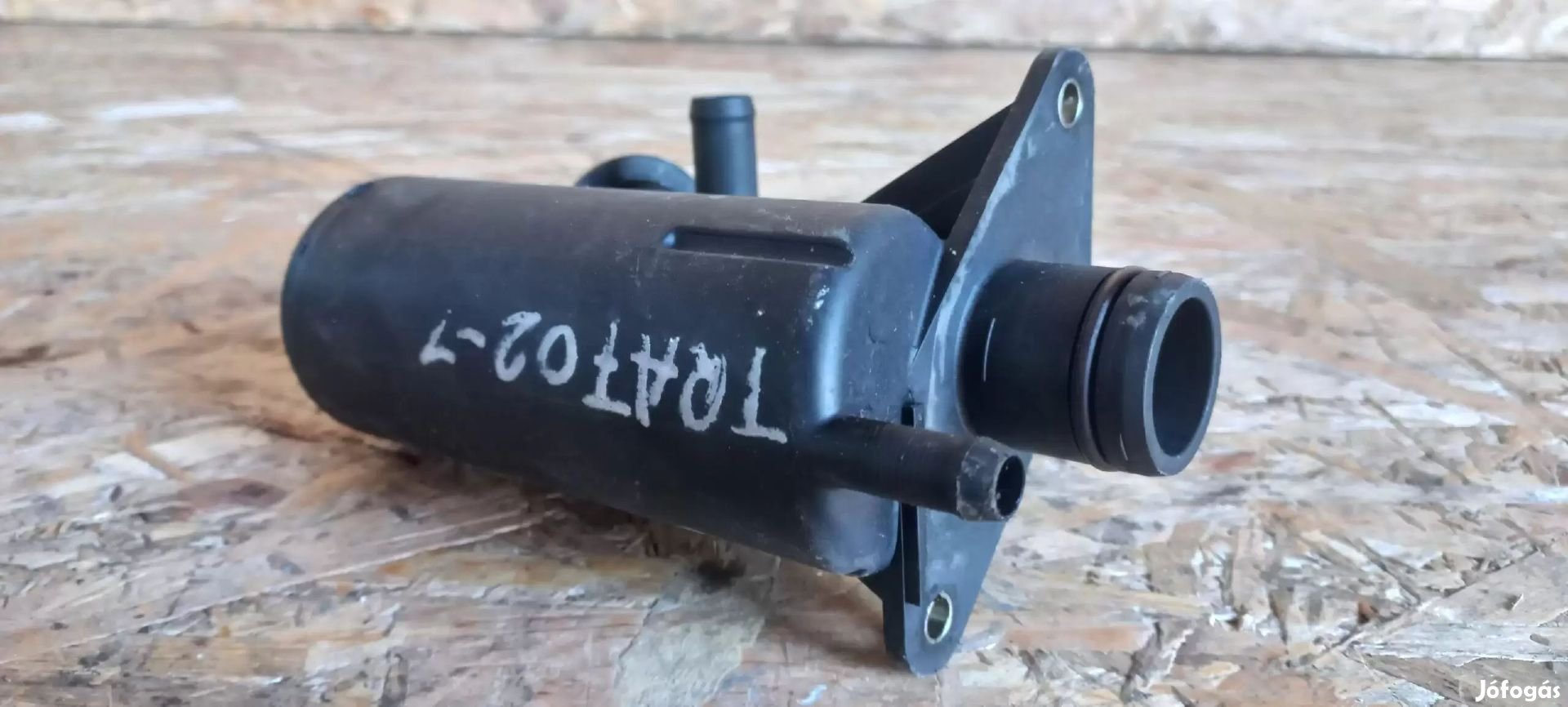 Renault TRAFIC 01-től 1.9 olaj beöntő cső csonk leválszató