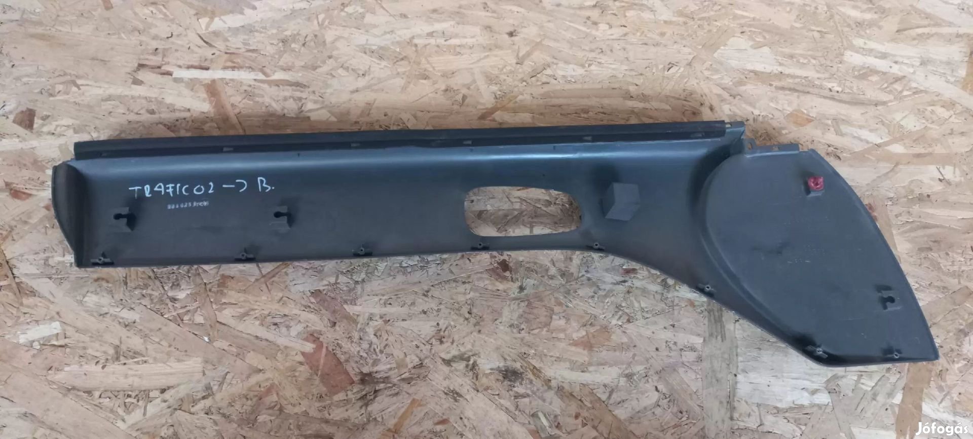 Renault TRAFIC 01-től Bal oldali B oszlop belső műanyag