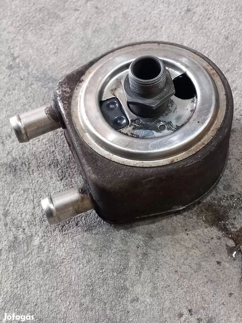 Renault TRAFIC Opel VIVARO 01- Olajhűtő olaj hűtő hütő