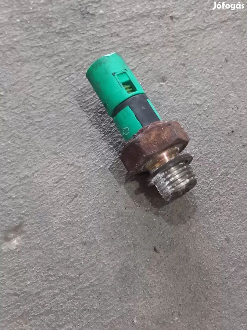 Renault TRAFIC Opel VIVARO 01- Olajnyomás szenzor jeladó