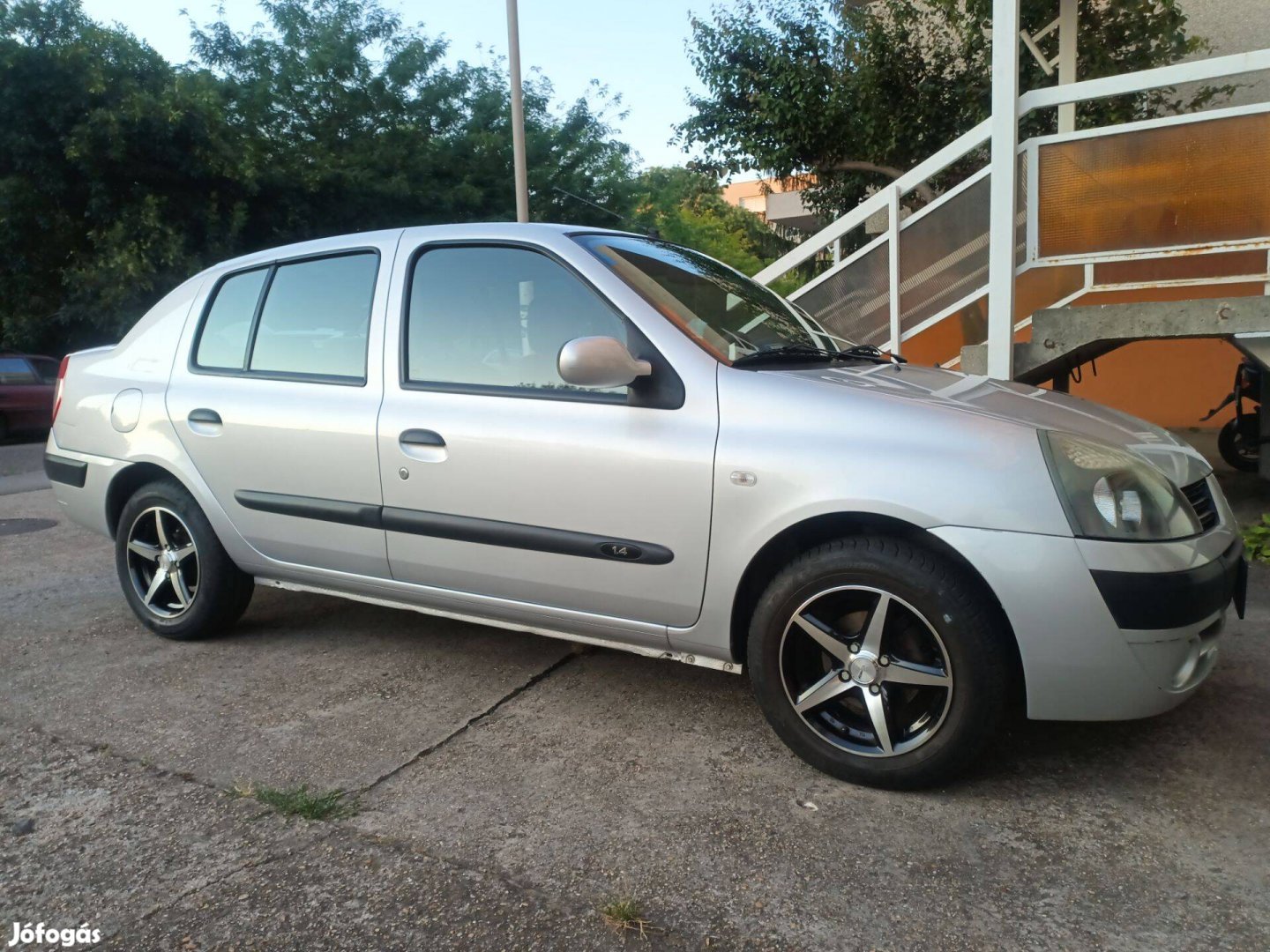 Renault Thalia 1.4 8V Premiere