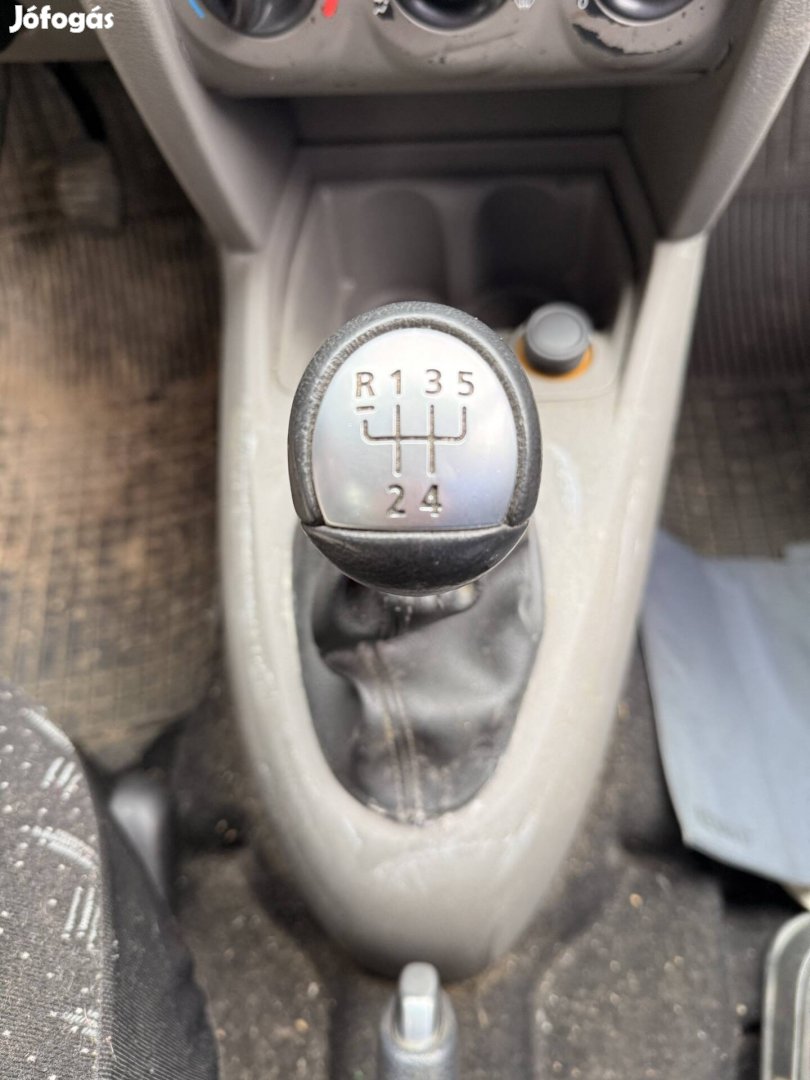 Renault Thalia I 1.2 16 V váltókulissza 
