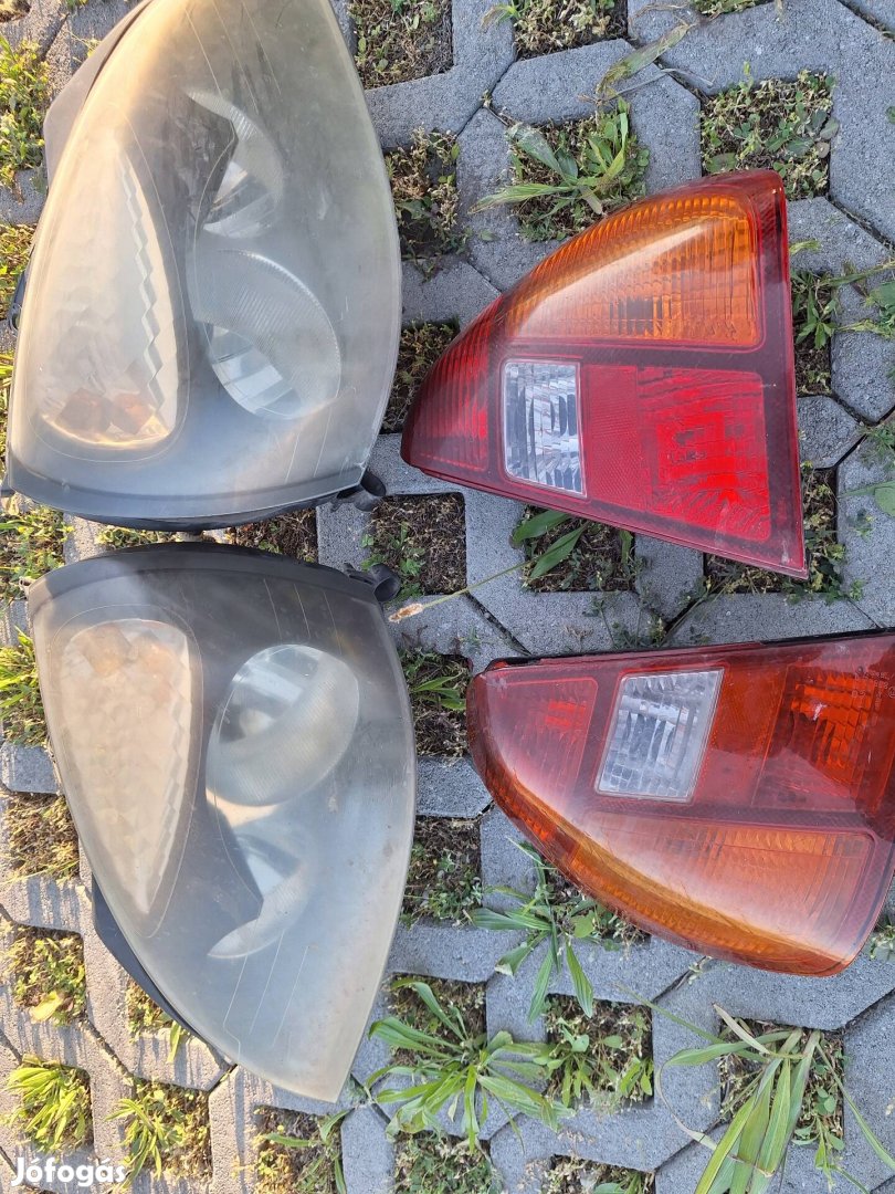 Renault Thalia Lámpa szett