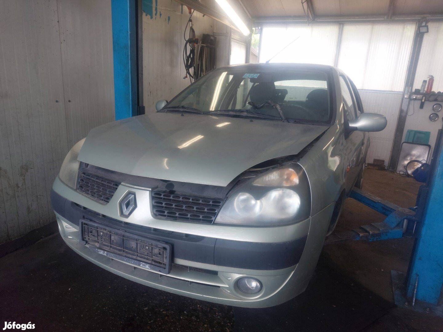 Renault Thália karosszéria elemei