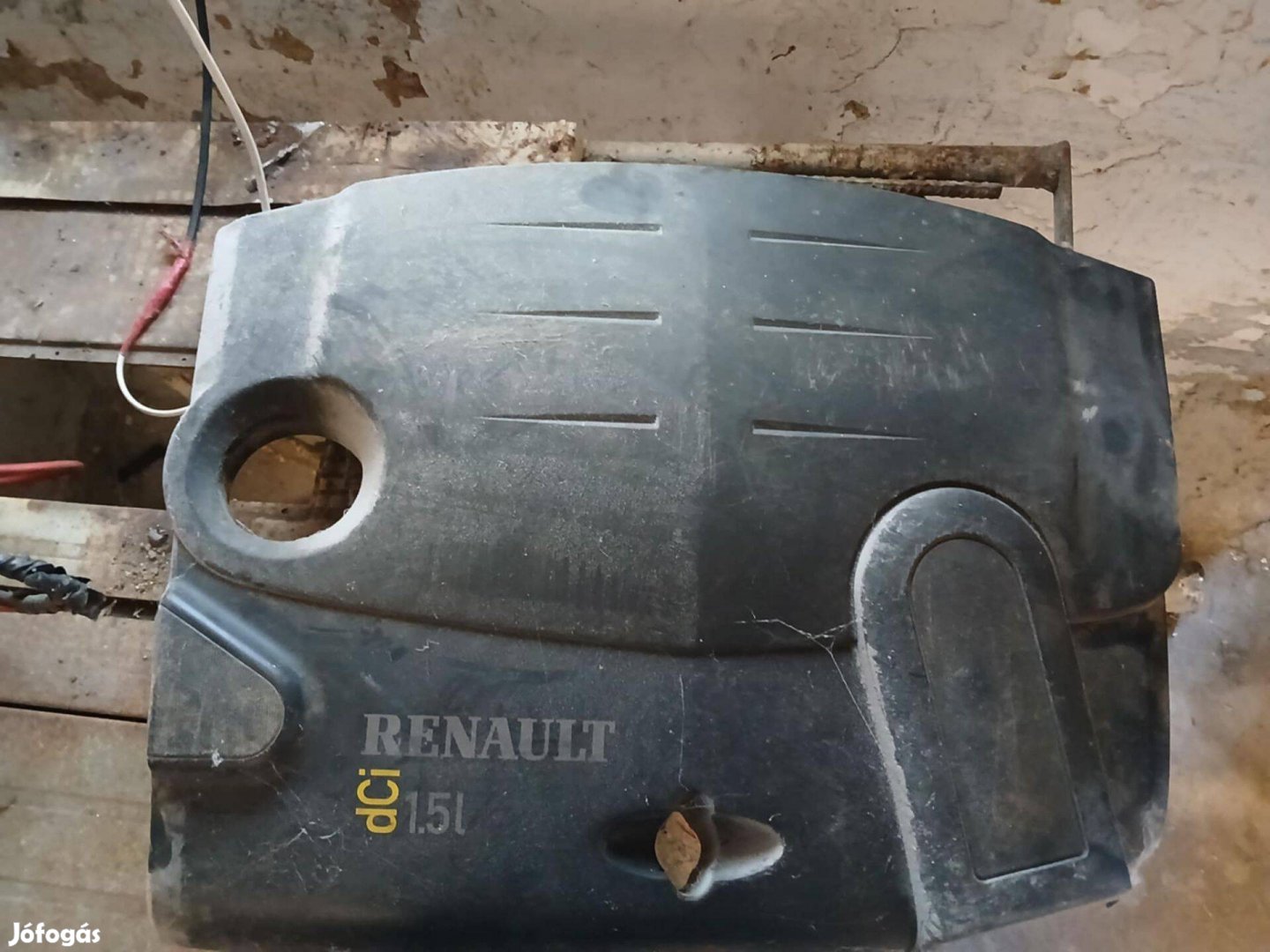 Renault Thália motor burkolat
