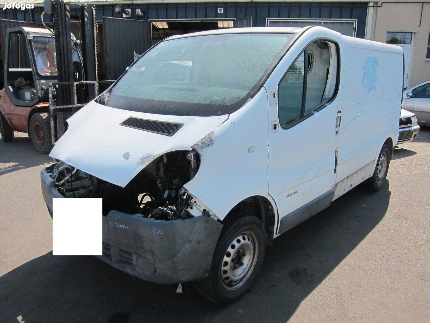 Renault Traffic használt bontott alkatrészek eladók