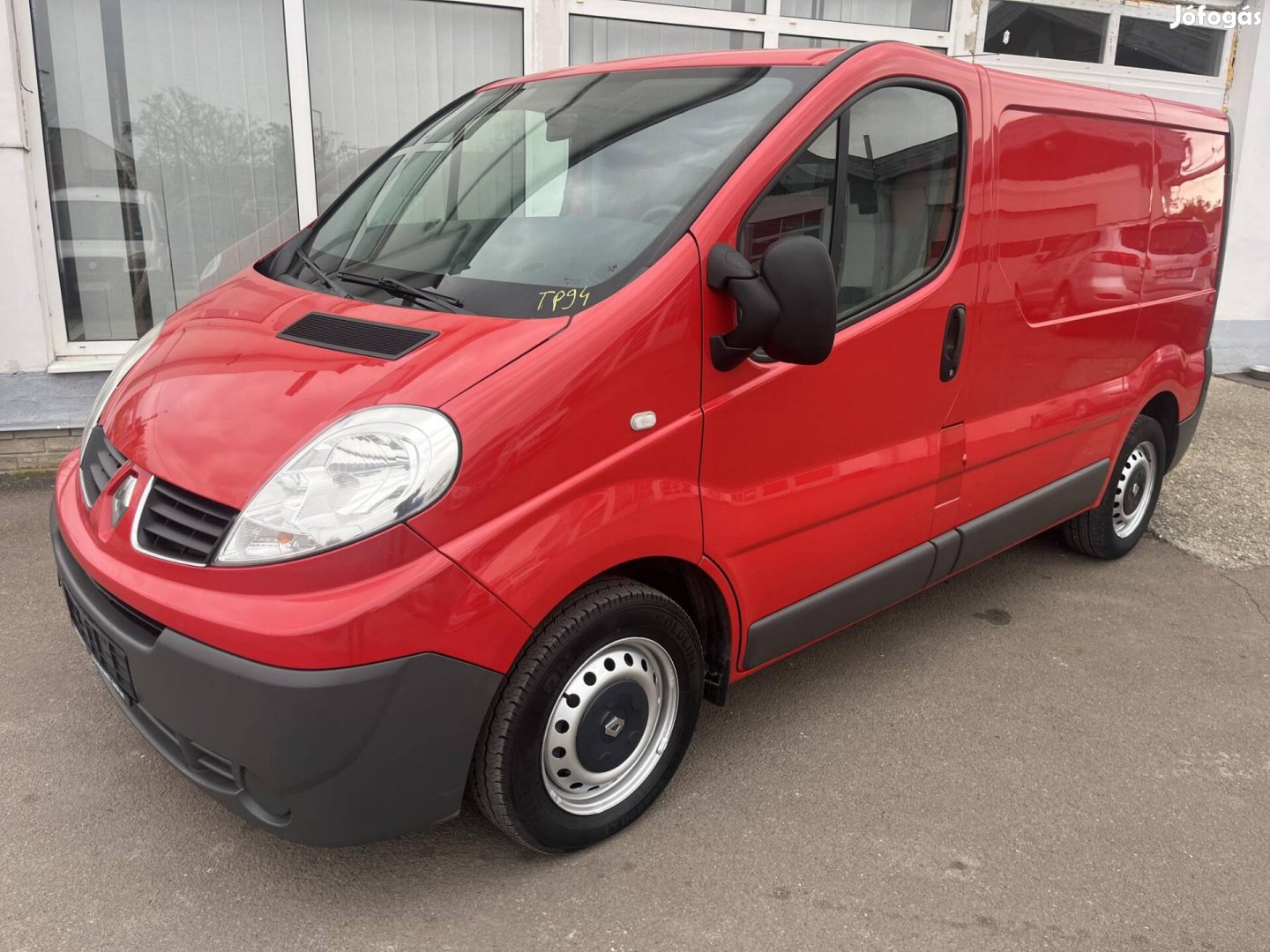 Renault Trafic 2.0 dCi L1H1 Business végig vez....