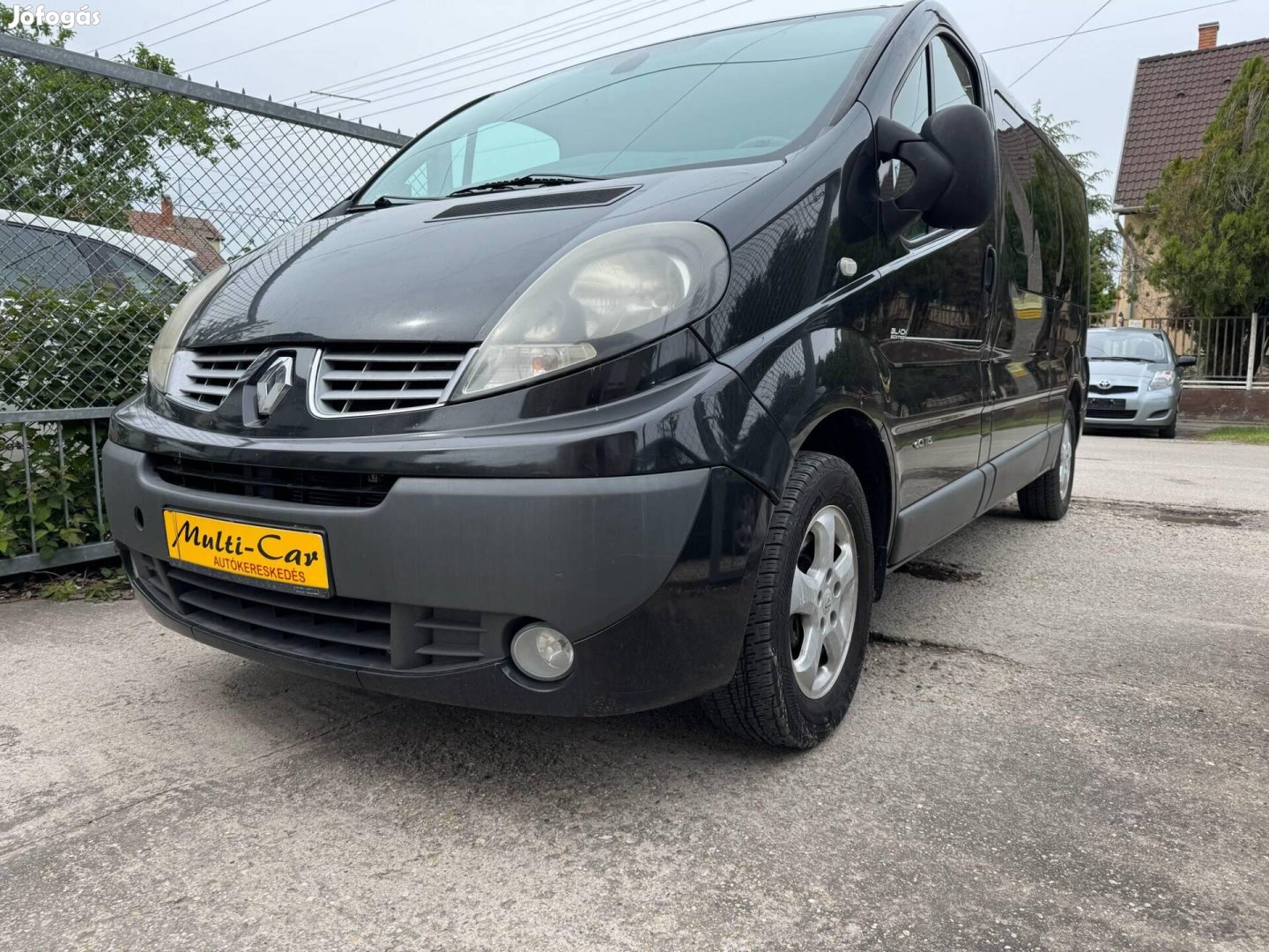 Renault Trafic 2.0 dCi L2H1P2 Black Edition MAG...