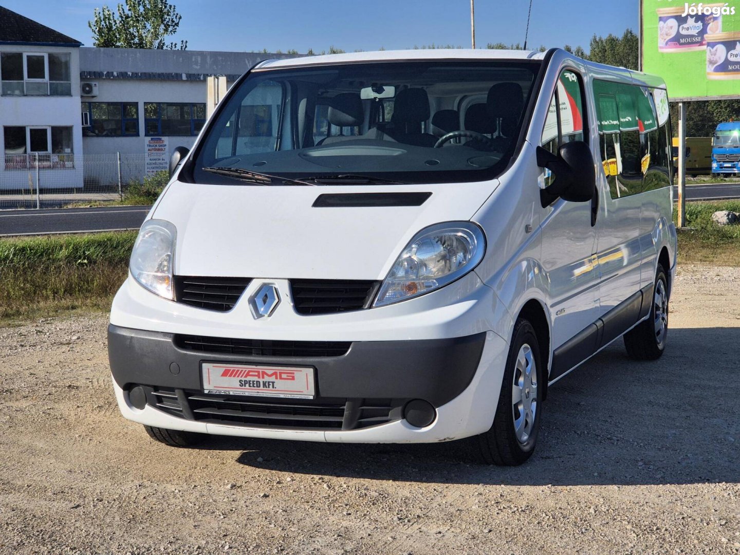 Renault Trafic 2.0 dCi L2H1P2 Passenger