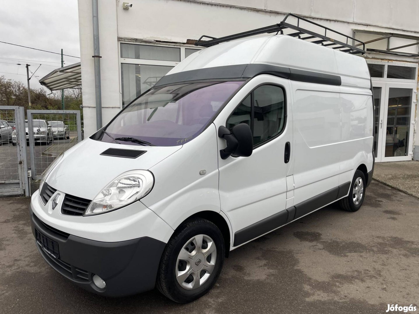 Renault Trafic 2.0 dCi L2H2P2 végig vezetett sz...