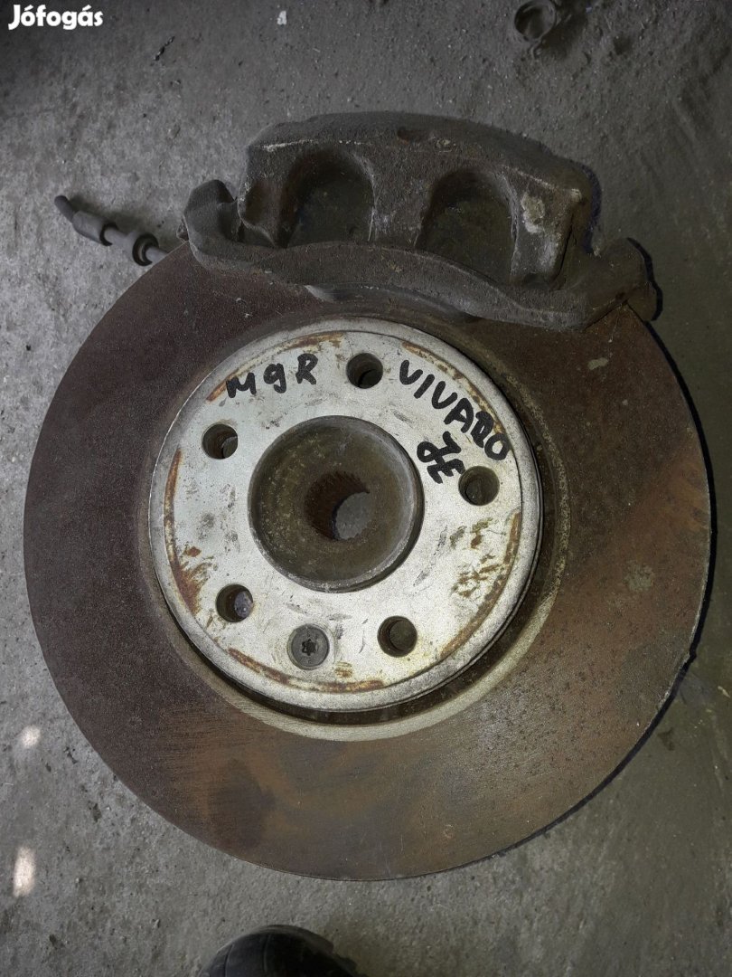 Renault Trafic Jobb Első Csonkállvány Kerékaggyal Féknyereg