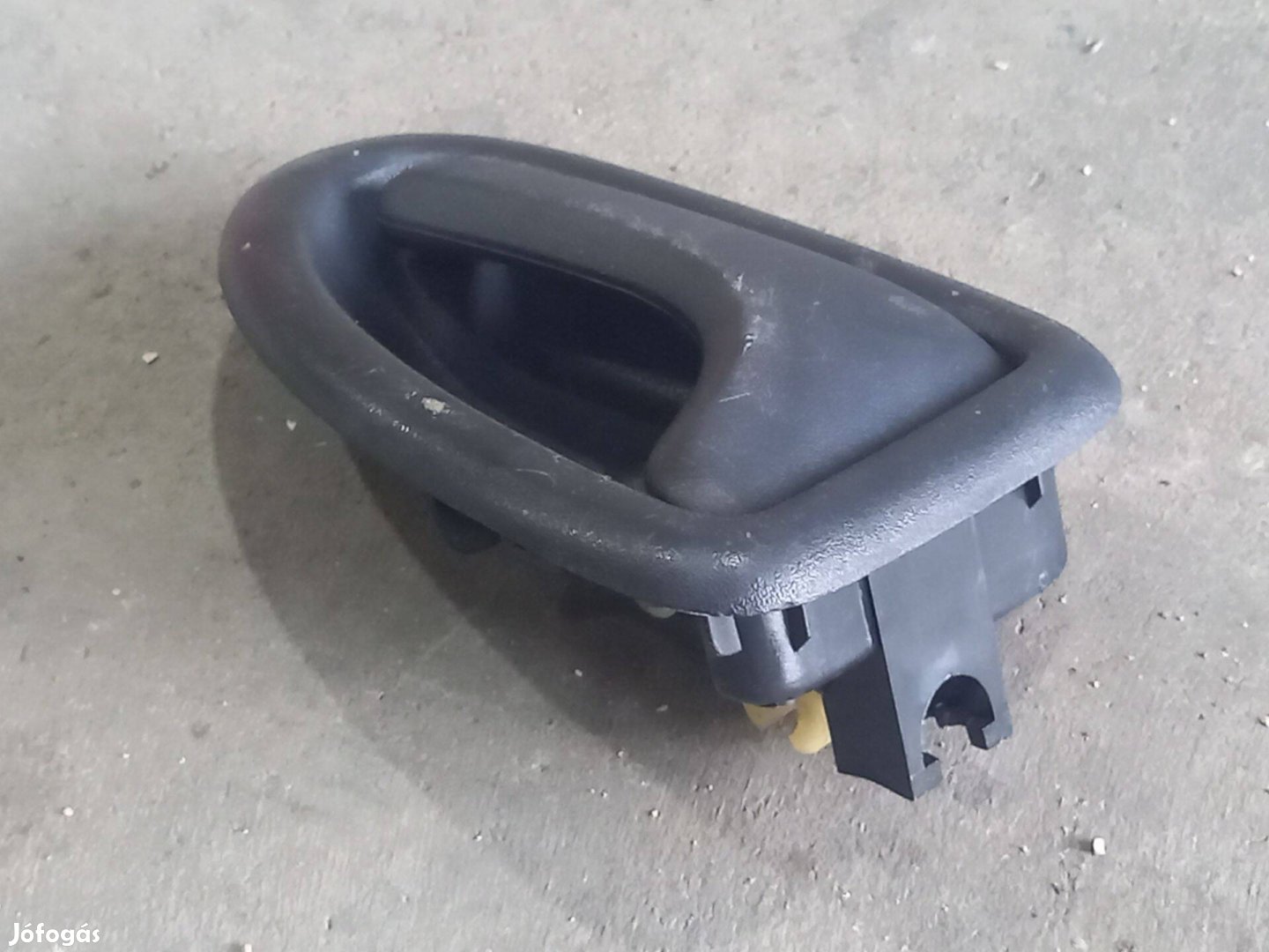 Renault Trafic Opel Vivaro 01- Bal első ajtó ajto belső kilincs 8382